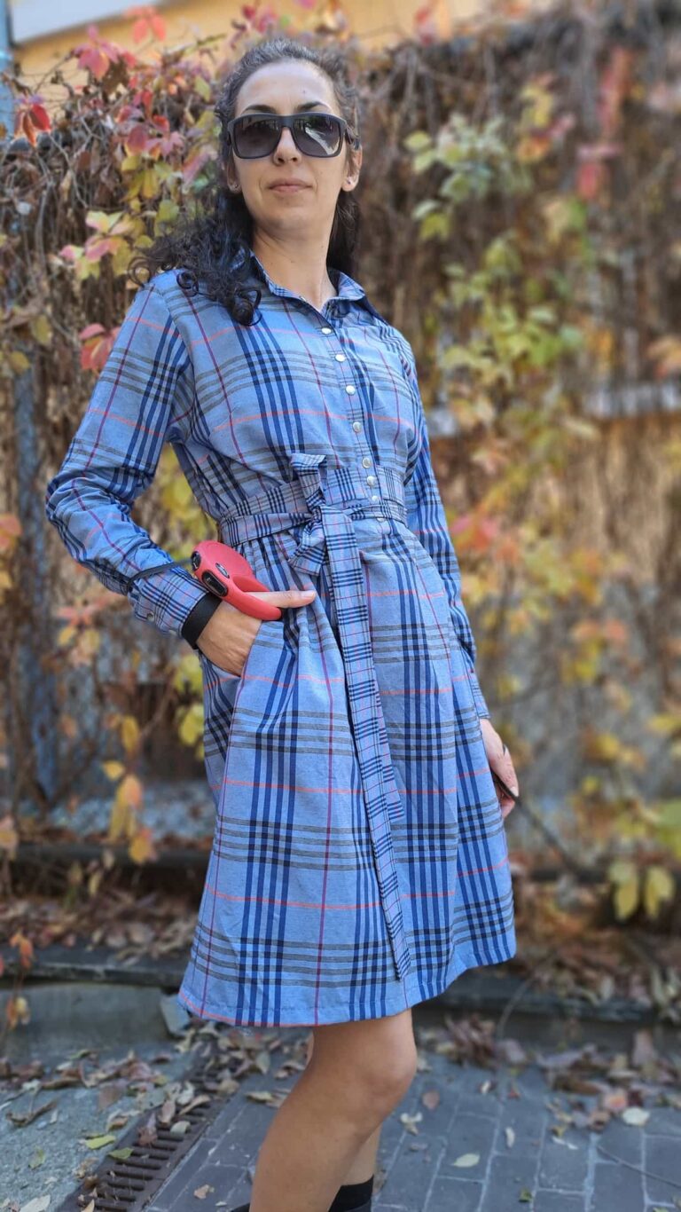 blue checkered spring dress, hidden pockets
